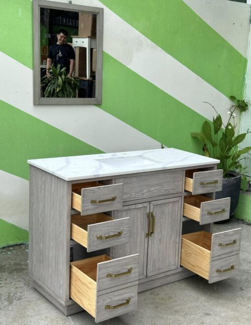 Bồn rửa mặt bằng đá cẩm thạch trắng Carrara Audrina 48" màu gỗ sồi xám - Ảnh 4